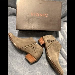 Vionic Booties